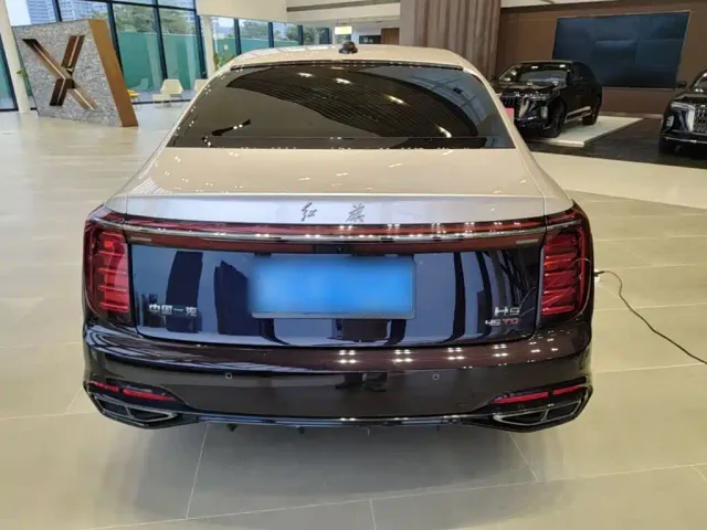 Hongqi H9 — Фото автомобиля 3
