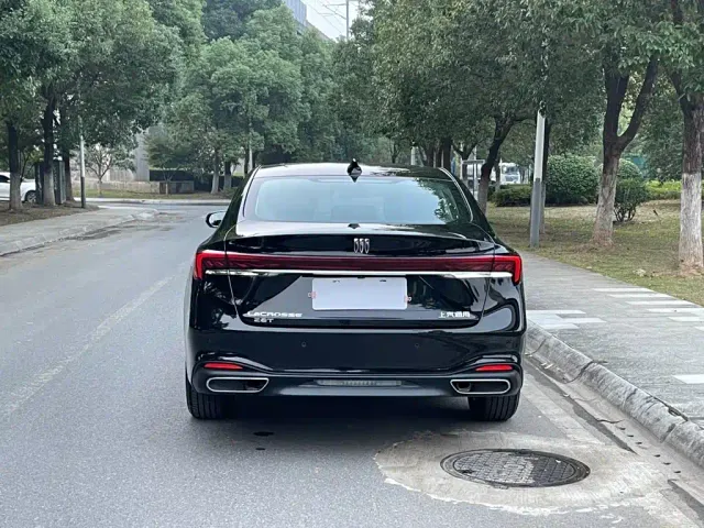 Buick LaCrosse — Фото автомобиля 7