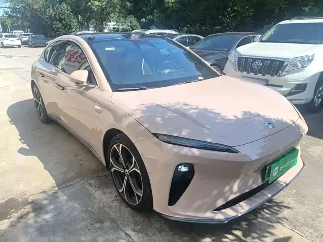 Nio ET5 — Фото автомобиля 3