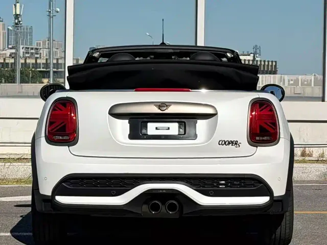 MINI Hatch — Фото автомобиля 5