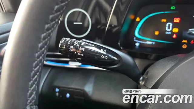 Hyundai Avante CN7 — Фото автомобиля 27