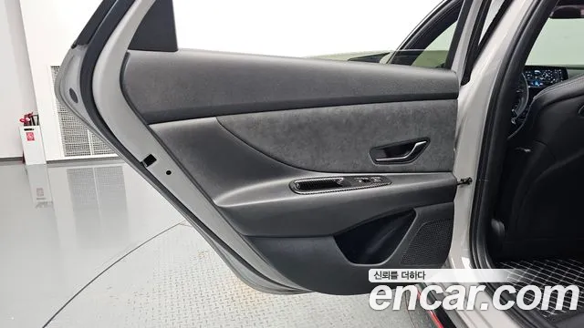 Hyundai AVANTE — Фото автомобиля 25