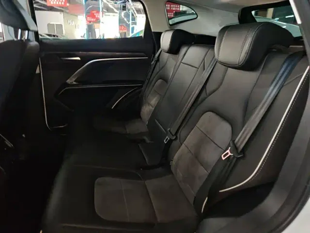 Haval H6 — Фото автомобиля 16
