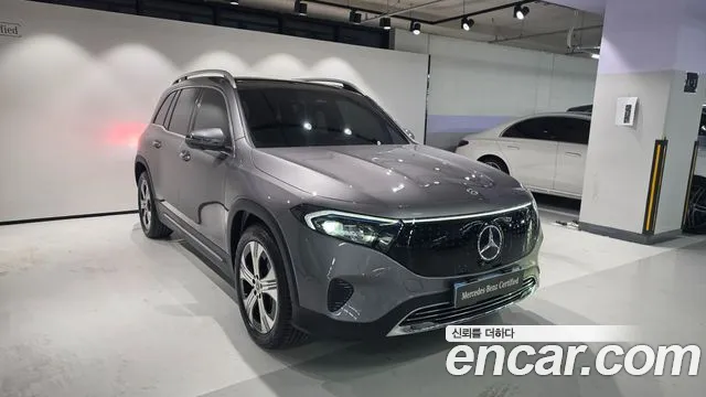 Mercedes-Benz EQB X243 — Фото автомобиля 2