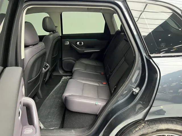 Leapmotor C10 — Фото автомобиля 7