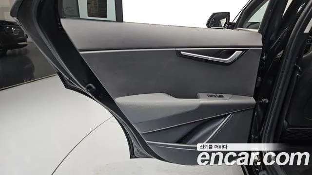 Kia Niro The All New Niro — Фото автомобиля 14