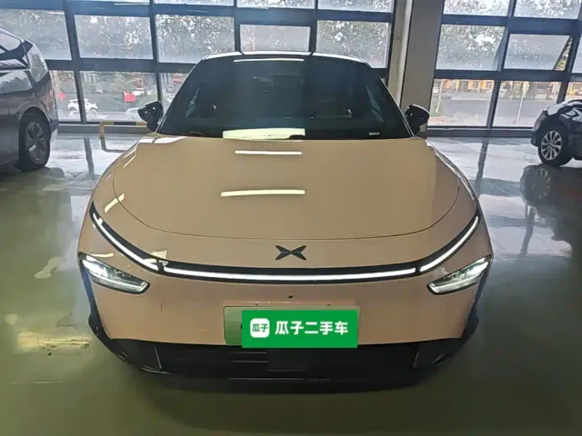Xpeng P7+ — Фото автомобиля 2