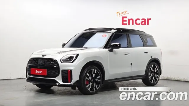 Фотография автомобиля — MINI Countryman Generation 3