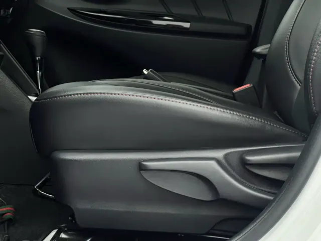 Toyota YARiS L Zhi Xuan — Фото автомобиля 21