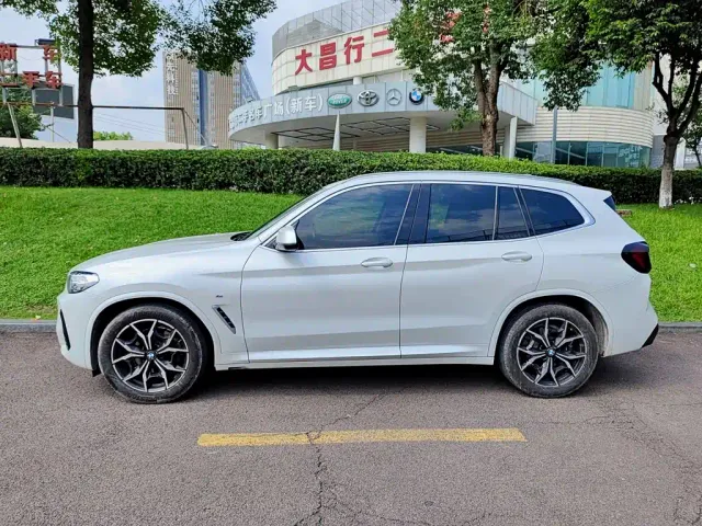 BMW X3 — Фото автомобиля 3