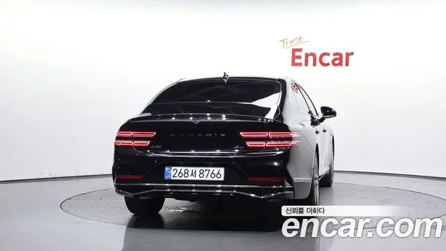Genesis G80 Бензин 2.5 турбо AWD — Фото автомобиля 4