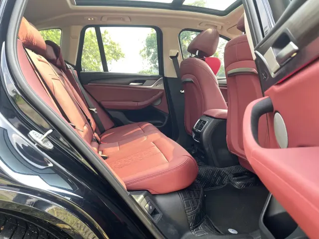 BMW X3 — Фото автомобиля 15