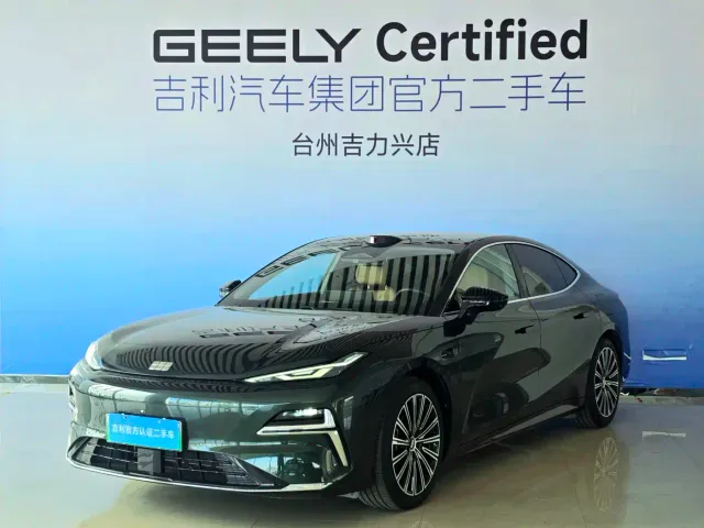 Фотография автомобиля — Geely Galaxy Xingyao 8