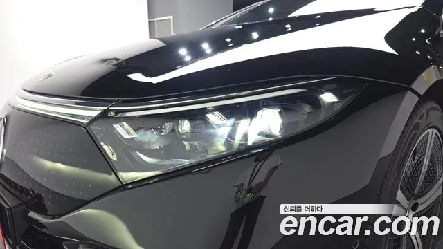 Mercedes-Benz EQS — Фото автомобиля 19