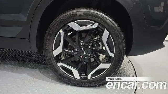 Kia Seltos Бензин 1.6 турбо 2WD — Фото автомобиля 20