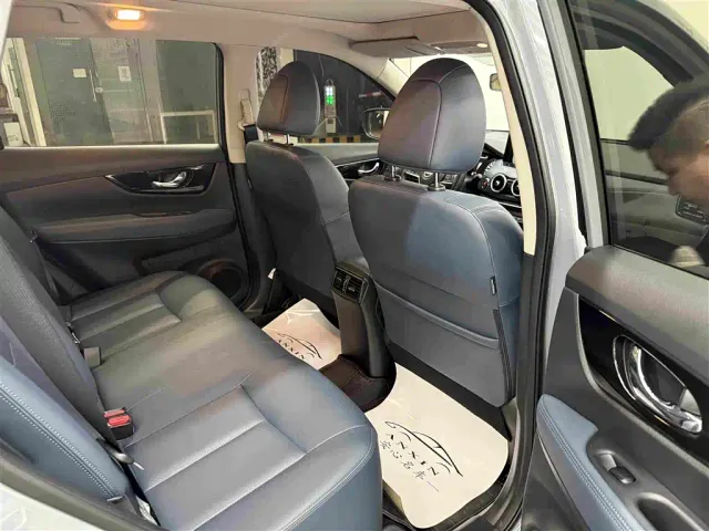 Nissan X-Trail — Фото автомобиля 13