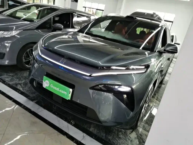 Фотография автомобиля — BYD Tang L