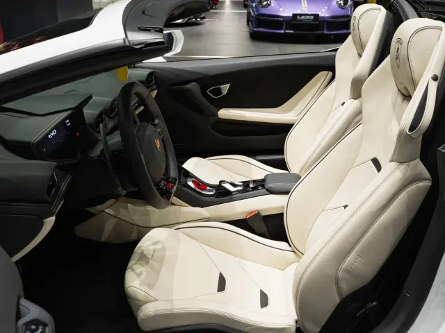 Lamborghini Huracan — Фото автомобиля 12