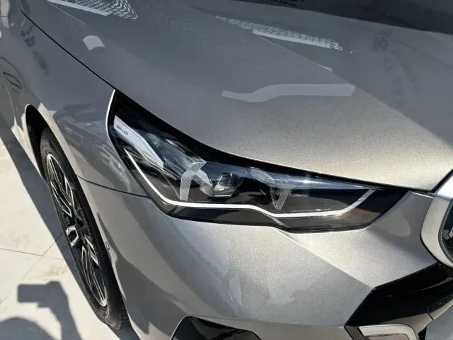 BMW 5 Series — Фото автомобиля 7