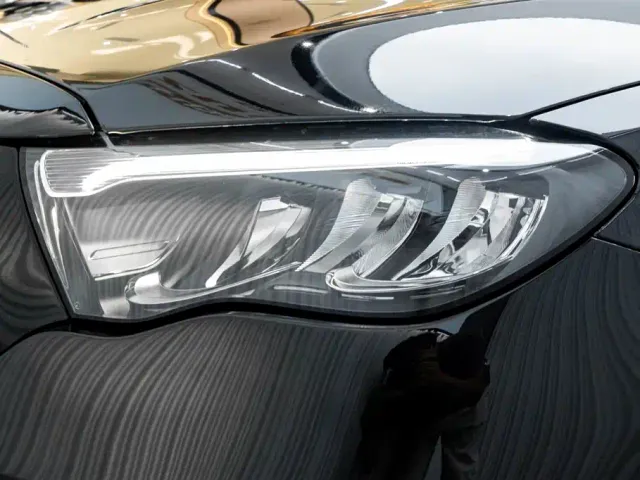 Mercedes-Benz E-Class — Фото автомобиля 8