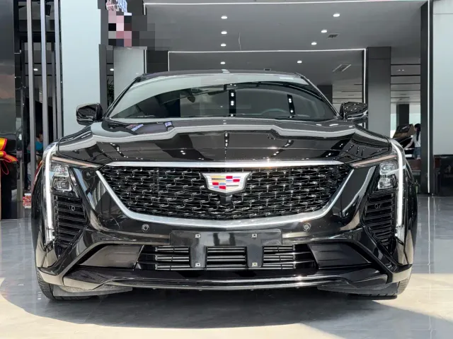 Cadillac CT5 — Фото автомобиля 2