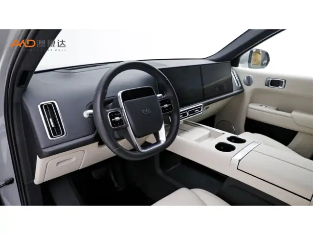 Li Auto L9 — Фото автомобиля 6