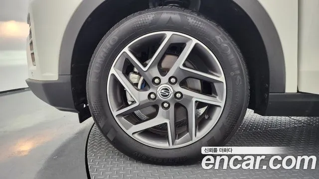 KG_Mobility_Ssangyong TIBOLI Very New Tivoli Бензин 1.5 2WD — Фото автомобиля 5