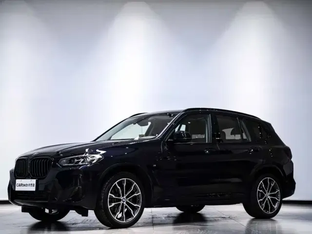 Фотография автомобиля — BMW X3