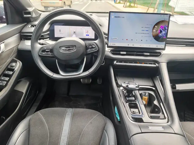 Geely Xingrui — Фото автомобиля 9