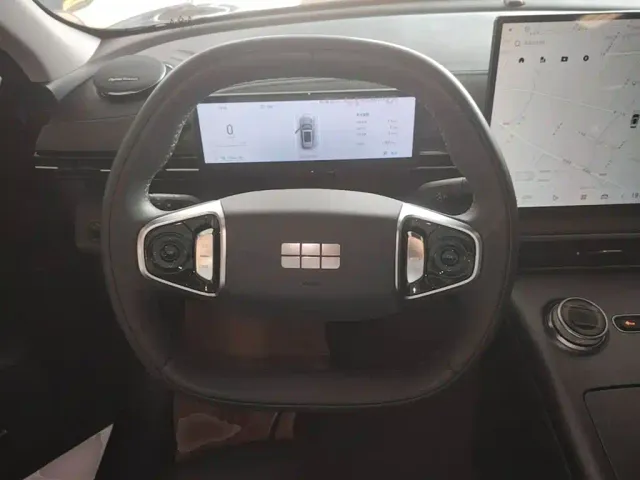 Geely Galaxy E5 — Фото автомобиля 10