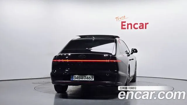 Hyundai Grandeur GN7 — Фото автомобиля 4