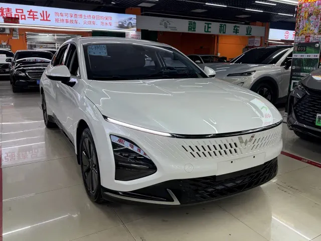 Wuling Starlight — Фото автомобиля 3