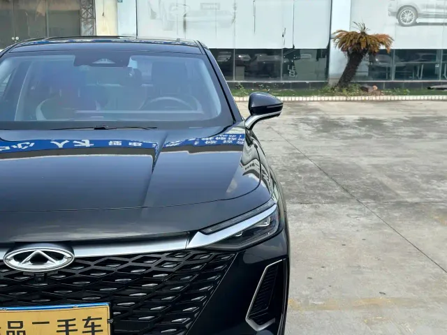 Chery Arrizo 8 — Фото автомобиля 4