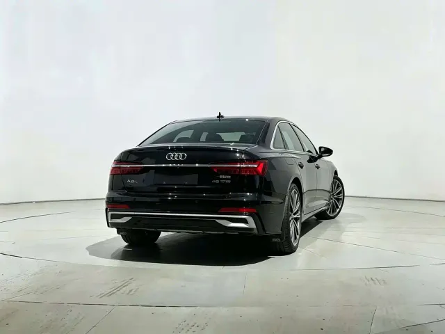 Audi A6L — Фото автомобиля 10