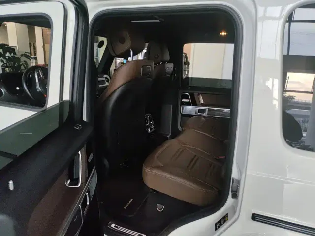 Mercedes-Benz G-Class — Фото автомобиля 6