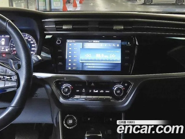 KGM Korando — Фото автомобиля 11