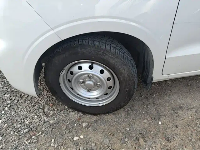 Wuling Hongguang V — Фото автомобиля 24