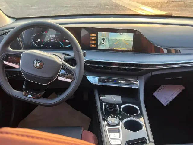Changan Eado — Фото автомобиля 5