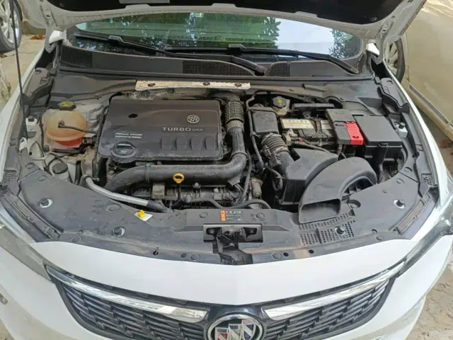 Buick Verano — Фото автомобиля 10