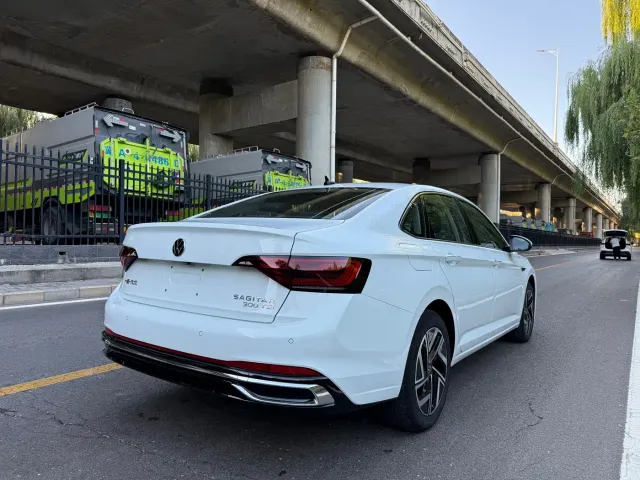 Volkswagen Sagitar — Фото автомобиля 5