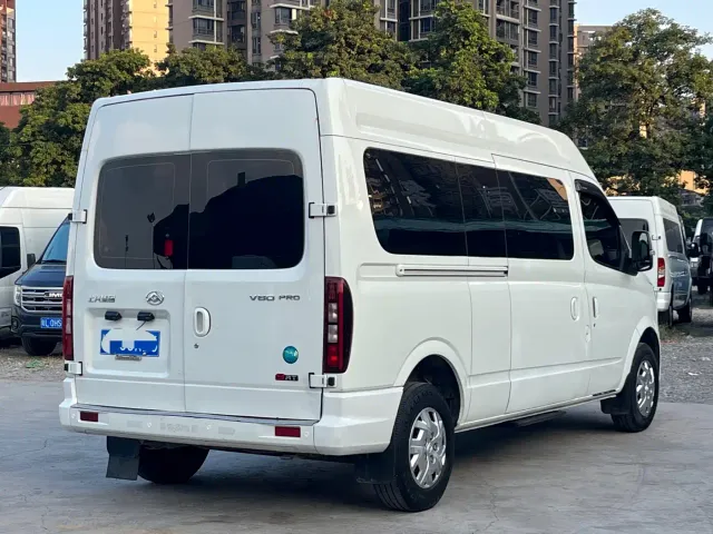 Maxus Xintu V80 — Фото автомобиля 4