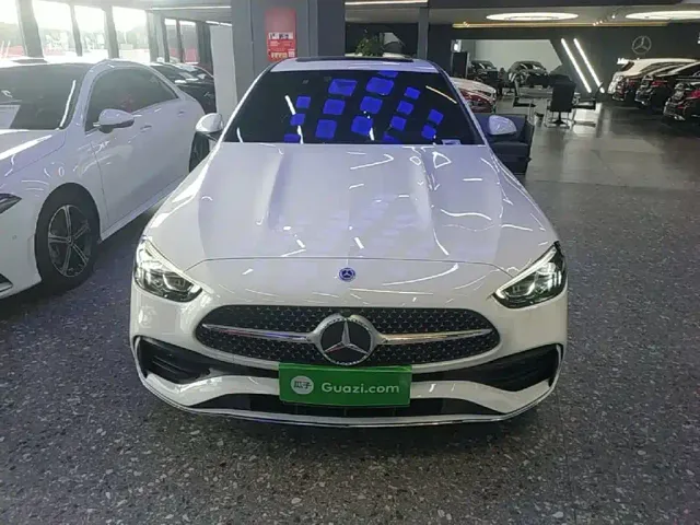 Mercedes-Benz C-Class — Фото автомобиля 2