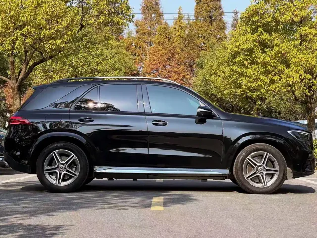 Mercedes-Benz GLE-Class — Фото автомобиля 4