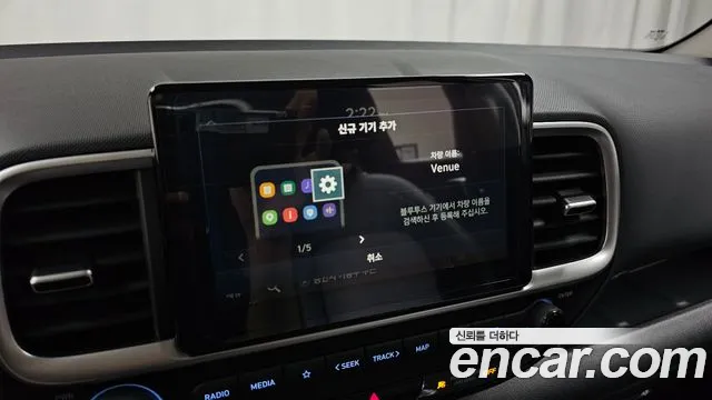 Hyundai Venue — Фото автомобиля 28