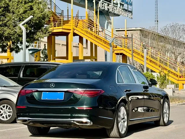Mercedes-Benz S-Class — Фото автомобиля 15
