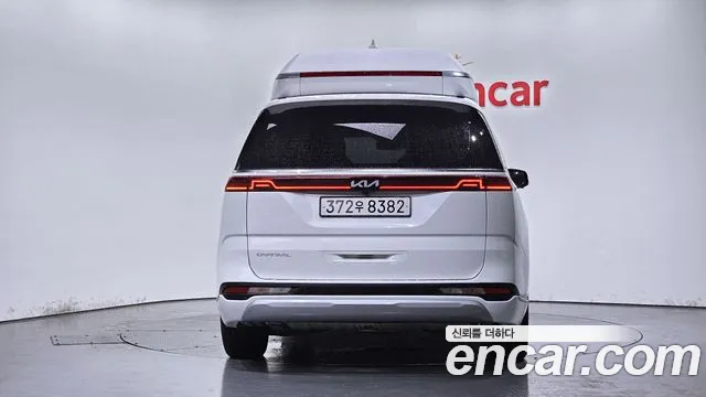 Kia Canival Carnival 4 поколение Дизель 7 мест Hi-Limousine — Фото автомобиля 4