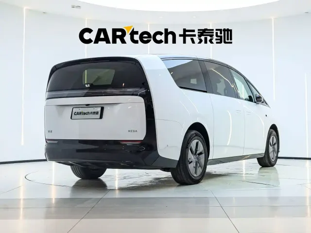 Li Auto Li Auto MEGA 2025 Model Home Family Special Edition — Фото автомобиля 7