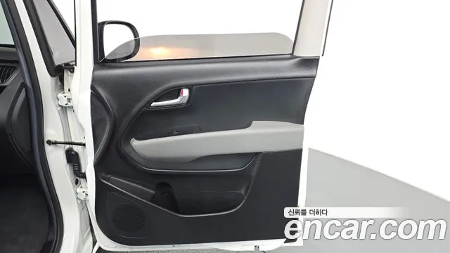 Kia RAY Новый Kia Ray Signature — Фото автомобиля 24