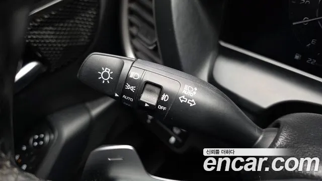 Kia Seltos New — Фото автомобиля 24