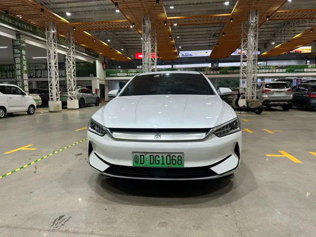 BYD Qin PLUS — Фото автомобиля 2